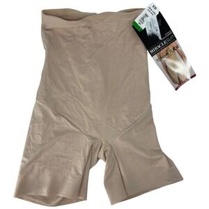 Miraclesuit Shapewear Bodysuit Shorts L Warm Beige Extra‎ Firm Tummy Tuck Smooth